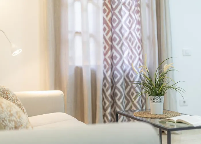 Rolycar 104 Icod De Los Vinos